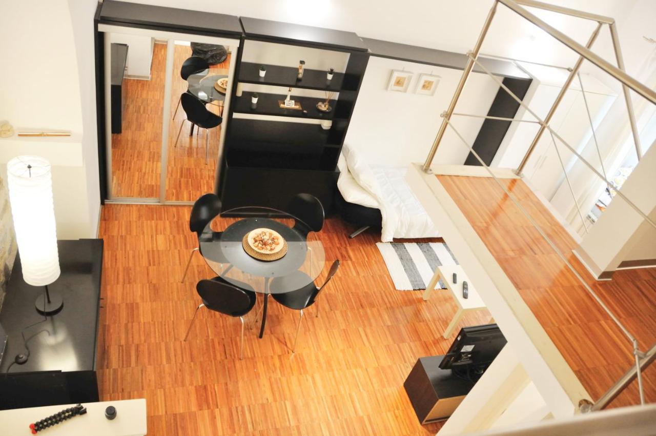 Ciro Piazza Unita Italia Apartment ตรีเอสเต ภายนอก รูปภาพ